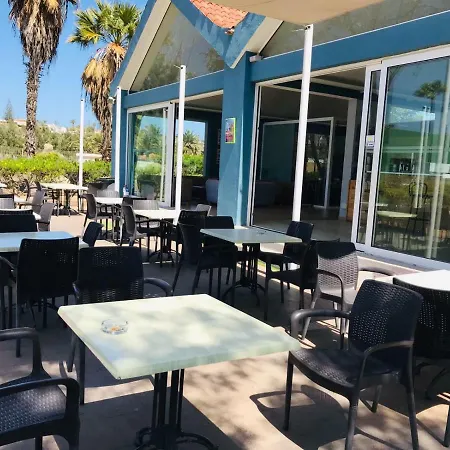 Bungalow Las Vegas Stars Beach
