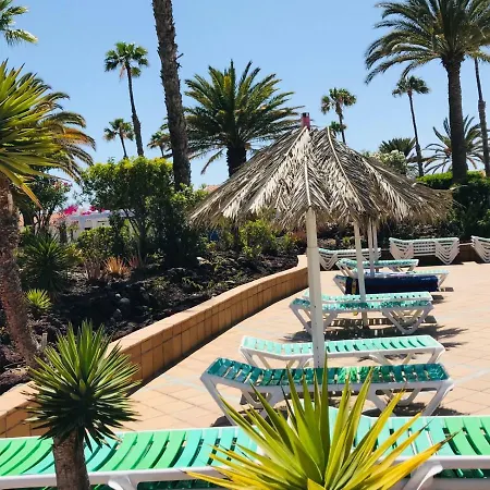 Bungalow Las Vegas Stars Beach *
